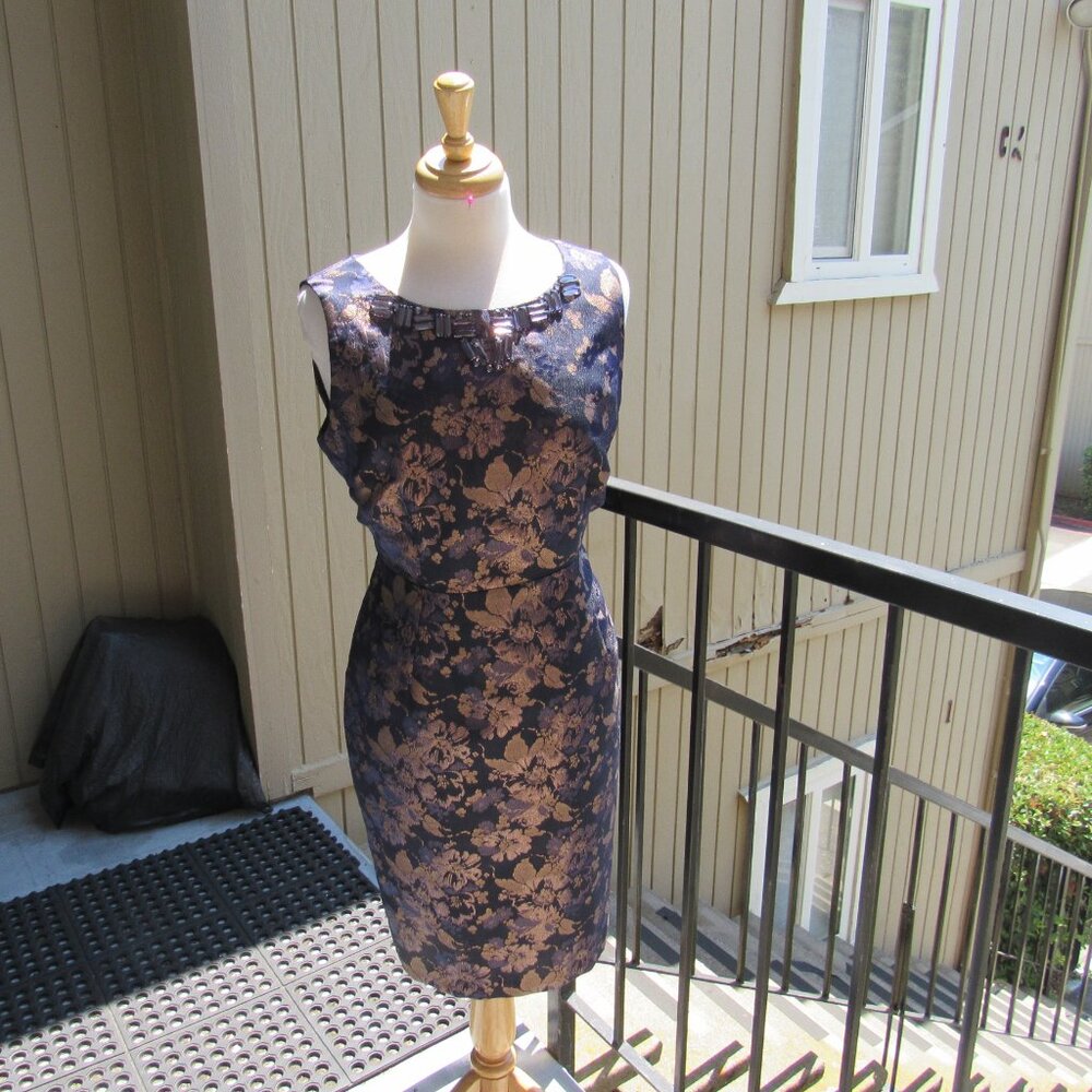 #140. NEW WOMEN'S SHIMMERING COCKTAIL DRESS BY DEBUT  (SIZE 10US)